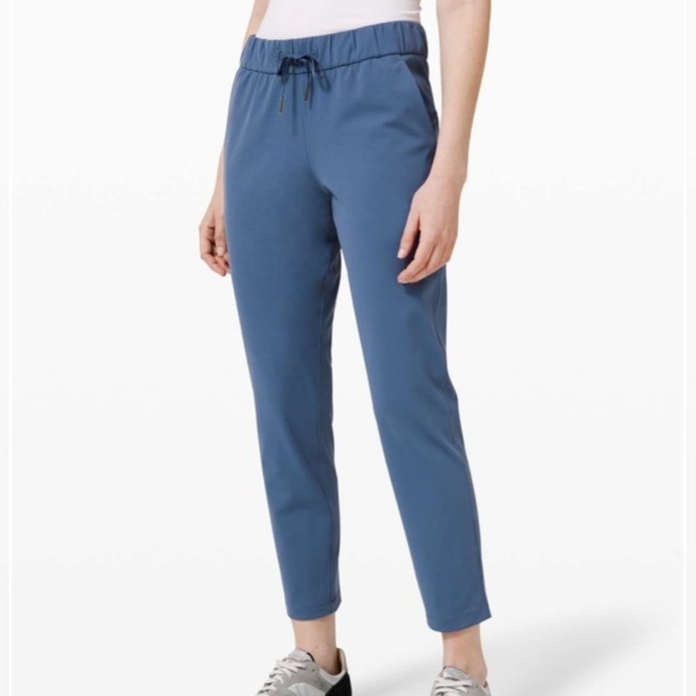 Lululemon On the Fly Pants 7/8